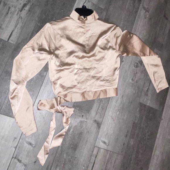 LF Seek the label satin choker wrap - Picture 2 of 3